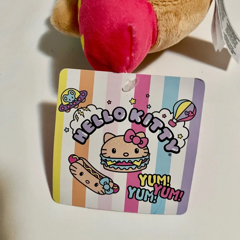 Hello Kitty Yum! Yum! Hot Dog Plush - Picture 3 of 4